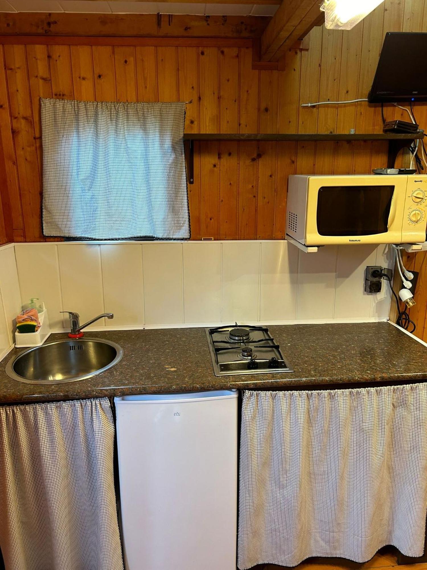 Camping A Grandella El Franco Rom bilde